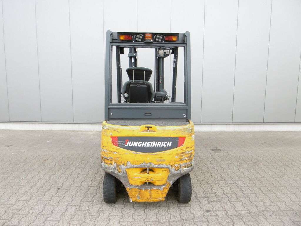 Carrello elevatore JUNGHEINRICH EFG 425 ks - Photo 8