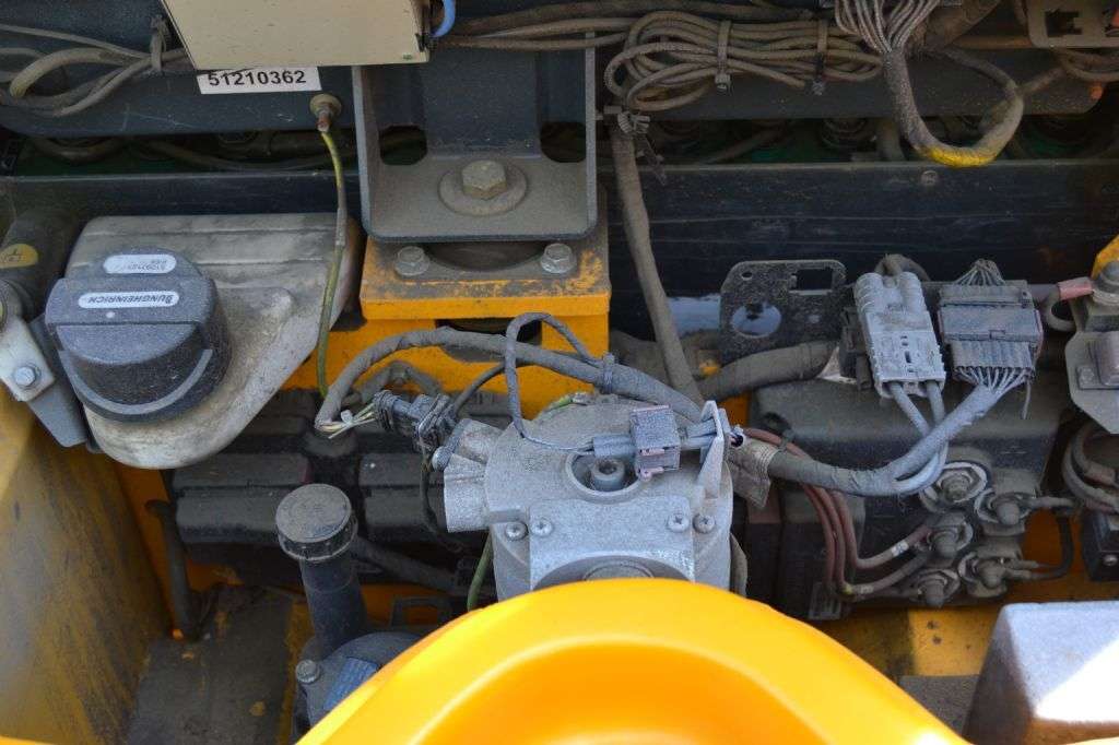 Carrello elevatore JUNGHEINRICH EFG 320 // Seitenschieber / Zinkenverstellgerät / 3. + 4. Ventil - Photo 5
