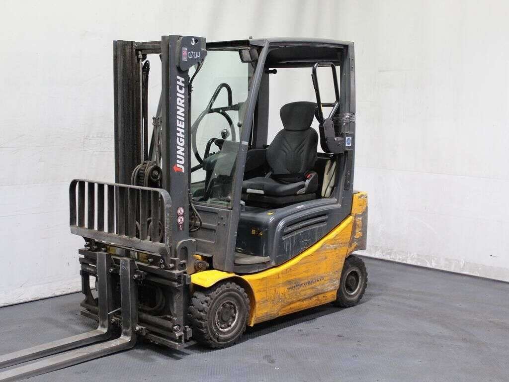 Carrello elevatore JUNGHEINRICH EFG 316k G120-300ZZ