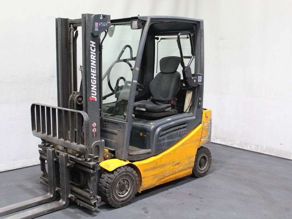 Carrello elevatore JUNGHEINRICH EFG 316k G120-300ZZ