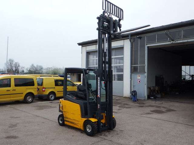 Carrello elevatore JUNGHEINRICH EFG 316k