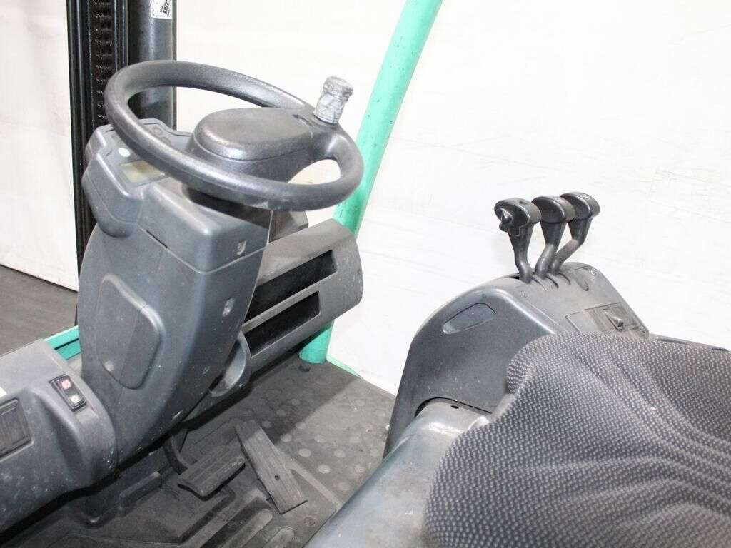 Carrello elevatore MITSUBISHI FB 50 2SP500 - Photo 4