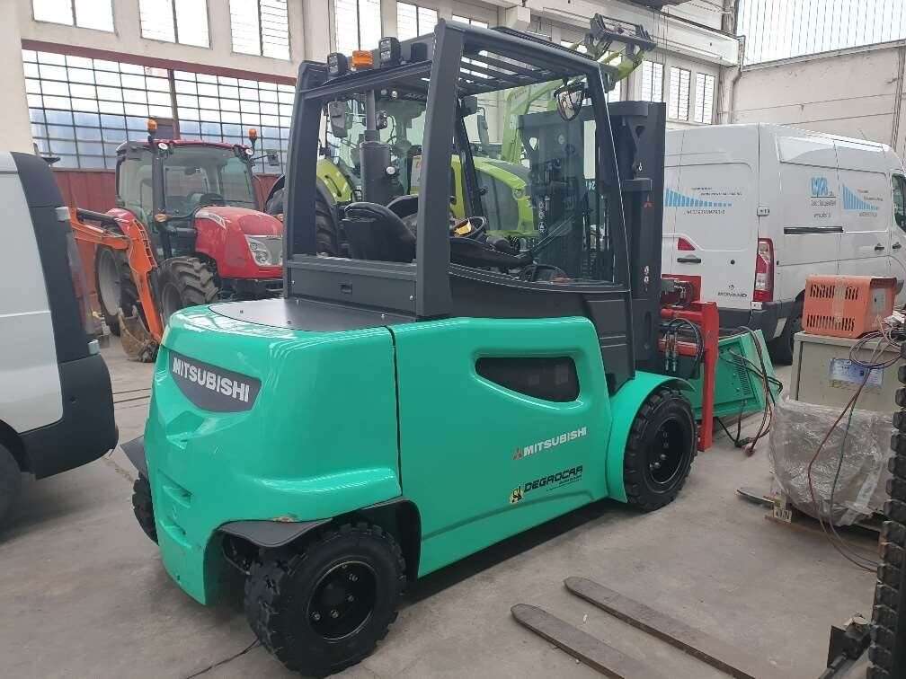 Carrello elevatore MITSUBISHI FB502 - Photo 3
