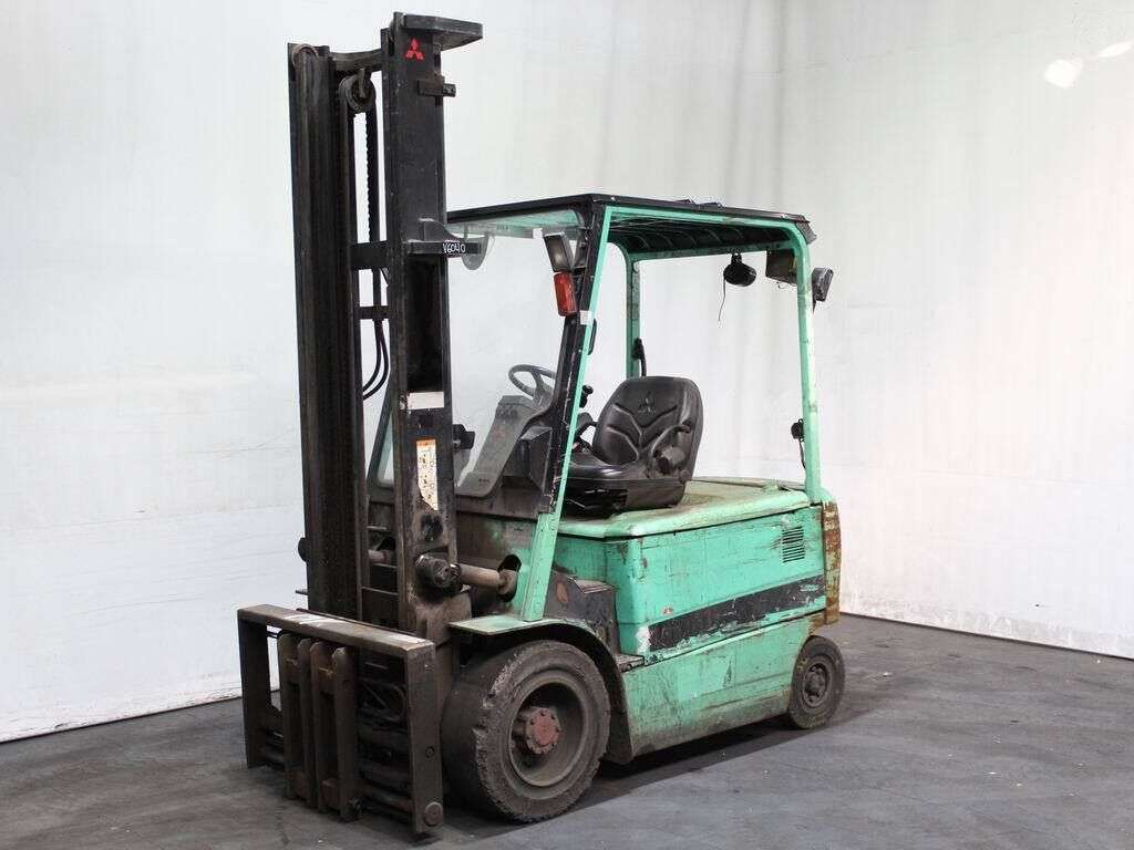 Carrello elevatore MITSUBISHI FB 30 K-PAC