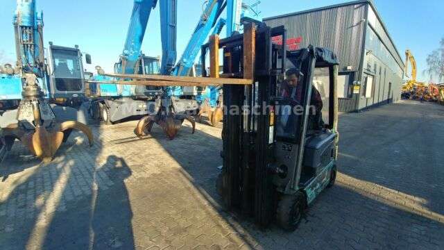 Carrello elevatore MITSUBISHI FB 16 N / Elektrostapler - Photo 8