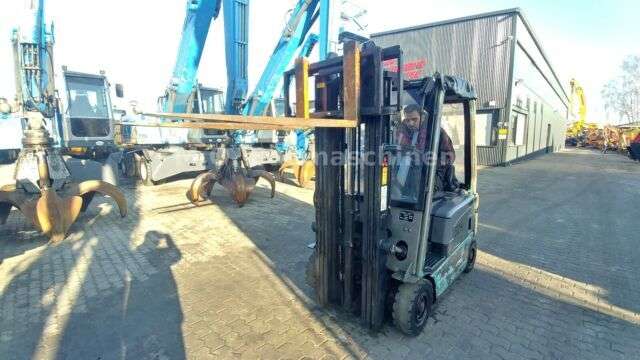 Carrello elevatore MITSUBISHI FB 16 N / Elektrostapler - Photo 9